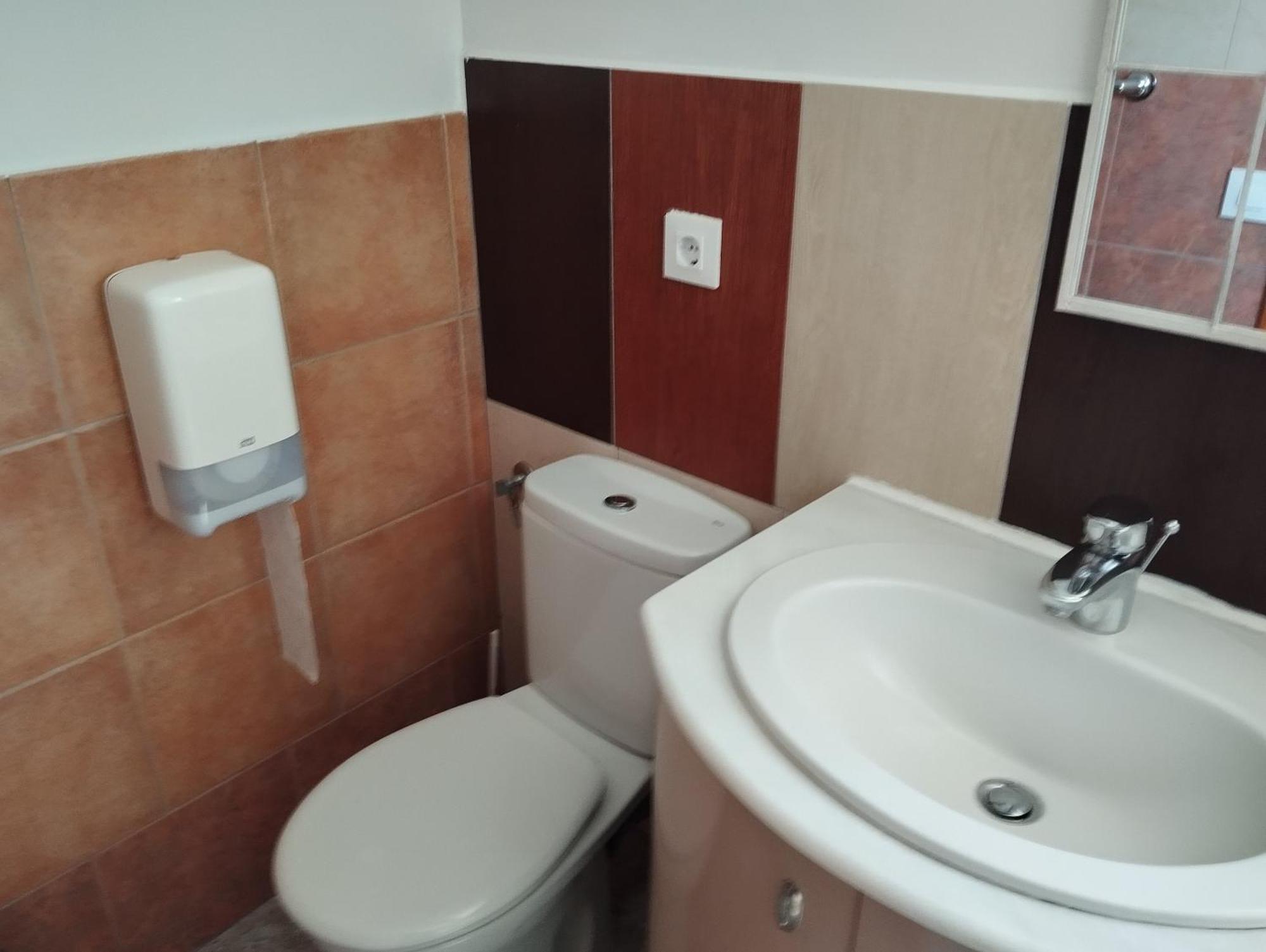 Hostal Bordillas Pomaluengo Buitenkant foto