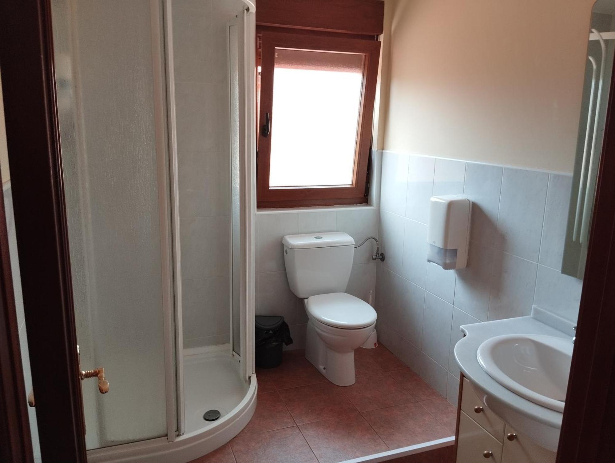 Hostal Bordillas Pomaluengo Buitenkant foto
