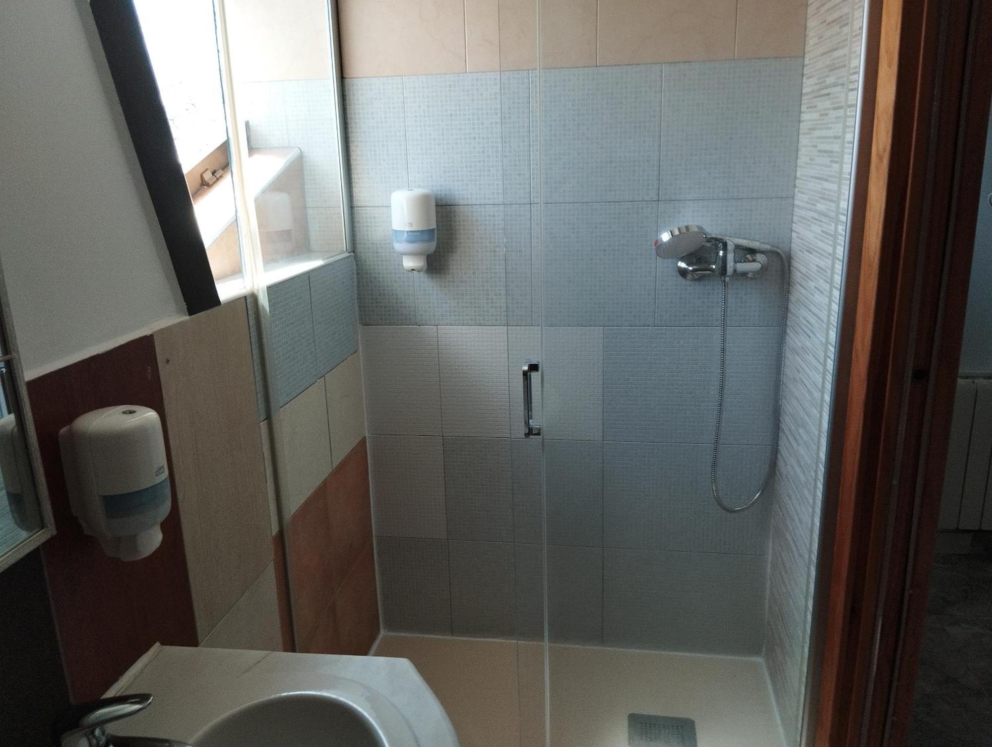 Hostal Bordillas Pomaluengo Buitenkant foto